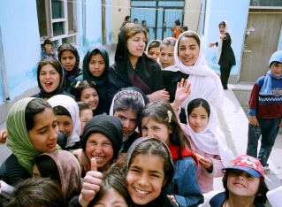 A4T 2 students say goodbye before going home from school, by Susan Hall